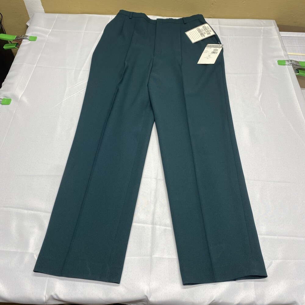 NWT Haggar Reflections Green Dress Pants Size 18! Brand new with tags! M